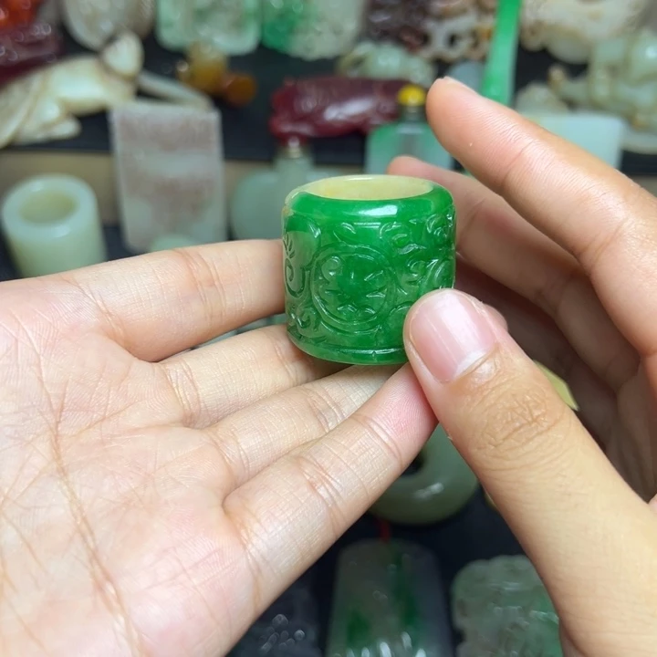 吊坠滴血莲花菩提