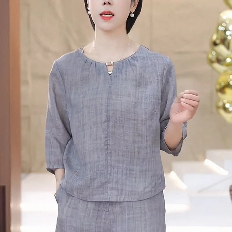 2025夏季新款女灰色亚麻衬衫短款宽松显瘦减龄高级感洋气休闲上衣