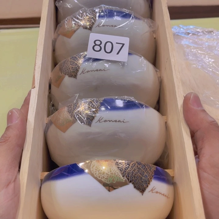 盖碗瓷器制作工艺精湛