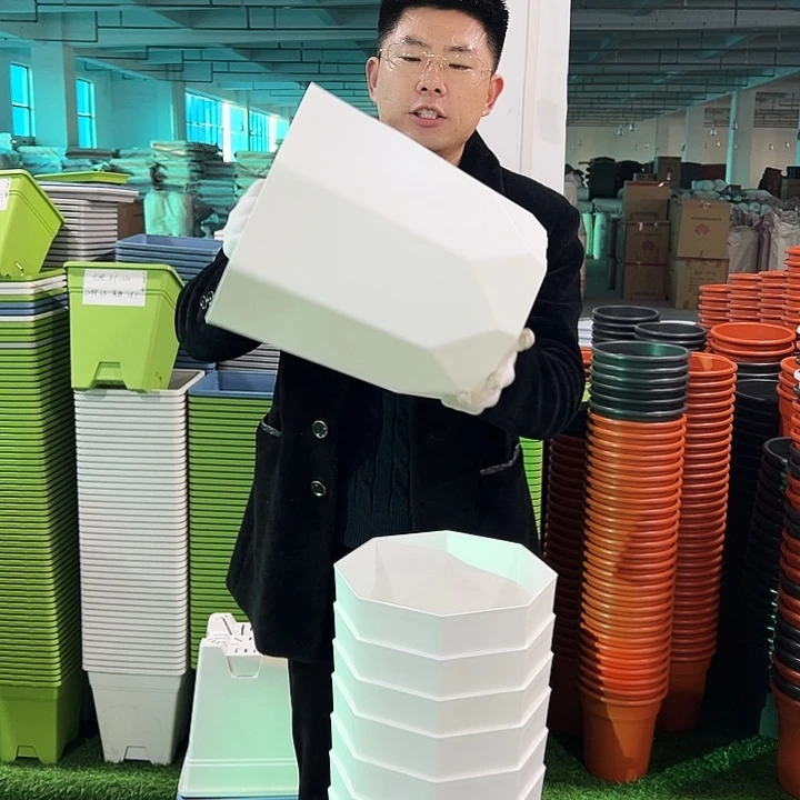 微瑕fz270口27高30白色2只无托