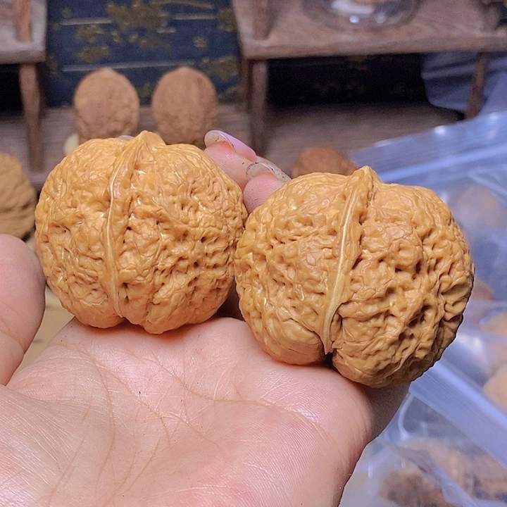 把件文玩核桃   60