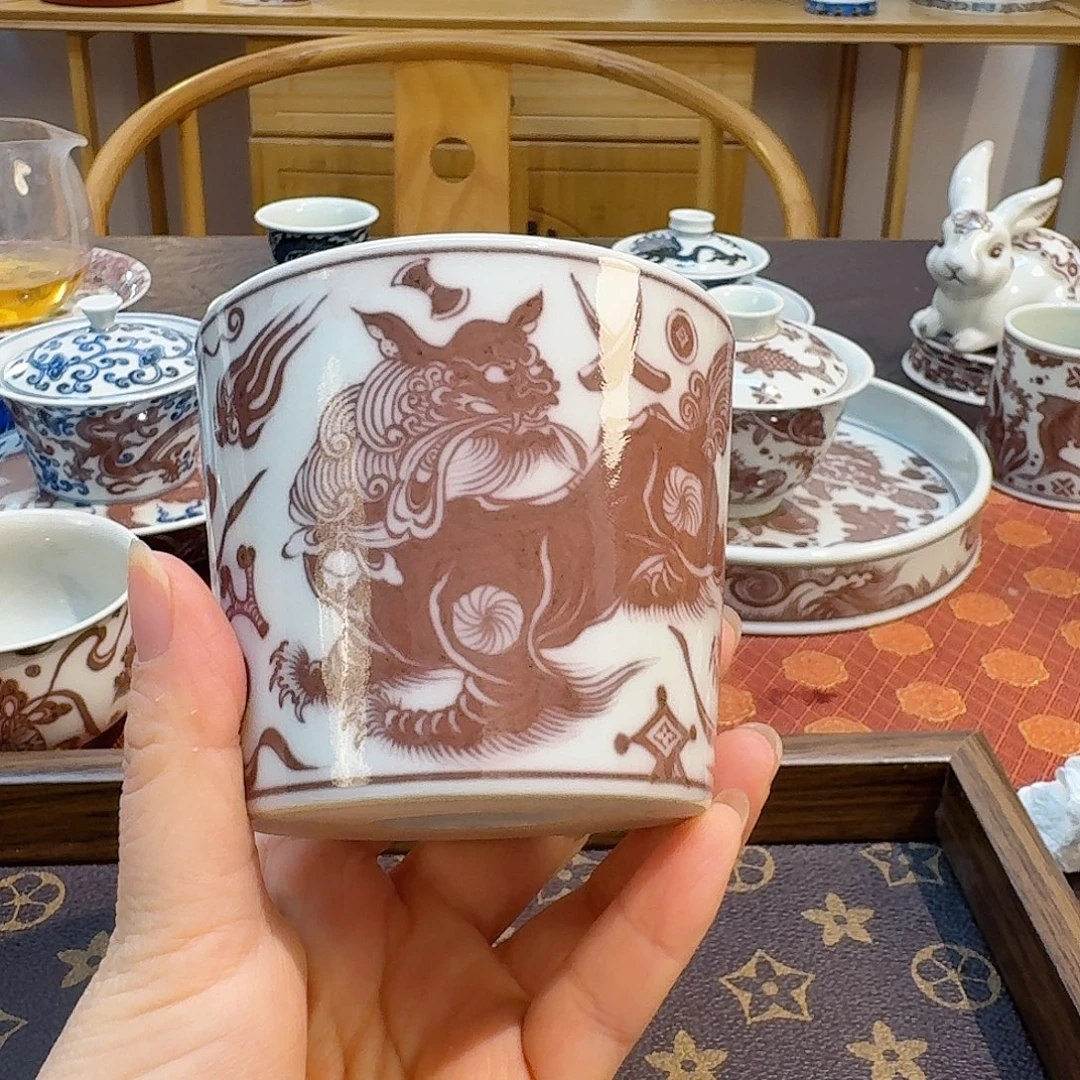 W***Z釉里红双师绣球直口杯