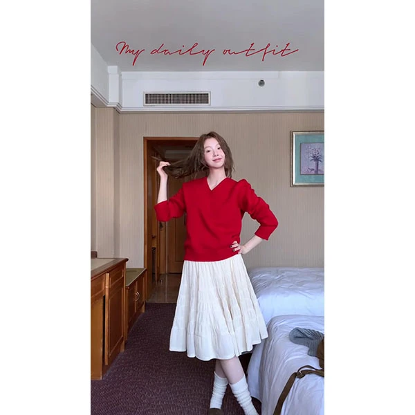 温柔系套装女红色圆领针织毛衣高腰半身裙减龄巨好看的冬季两件套