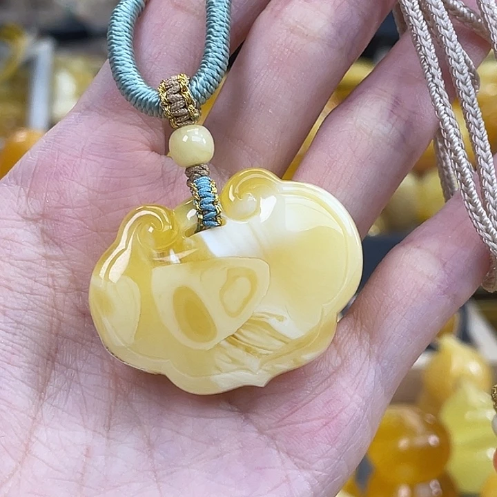 琥珀未镶嵌珠宝奇石琥珀蜜蜡J63