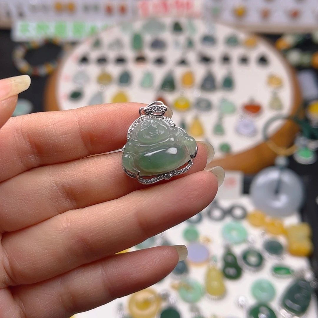 【闪购商品】翡翠颈饰银S925镶嵌风****?吊坠