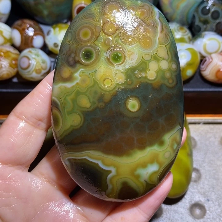 未镶嵌玛瑙/玉髓珠宝半成品185