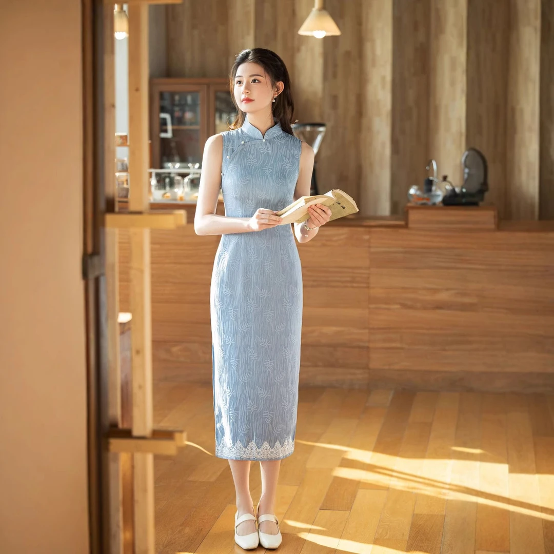 【静幽兰】淑女无袖仿牛仔提花2025年春款日常穿优雅改良新中式旗袍