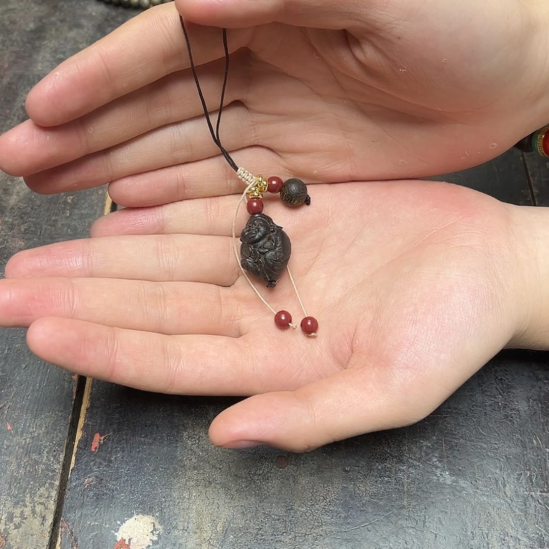 大叶紫檀（黑酸枝木类）