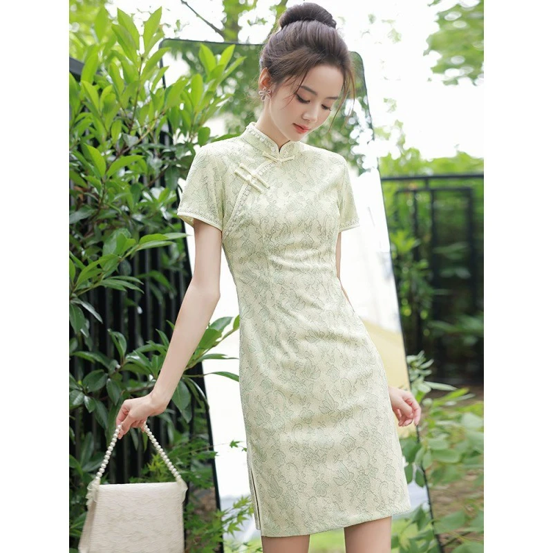 绿色旗袍女夏季气质少女年轻款小个子清新短款日常改良连衣裙夏款