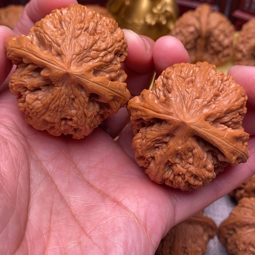 文玩核桃把件毕业粗筋47尺57克重