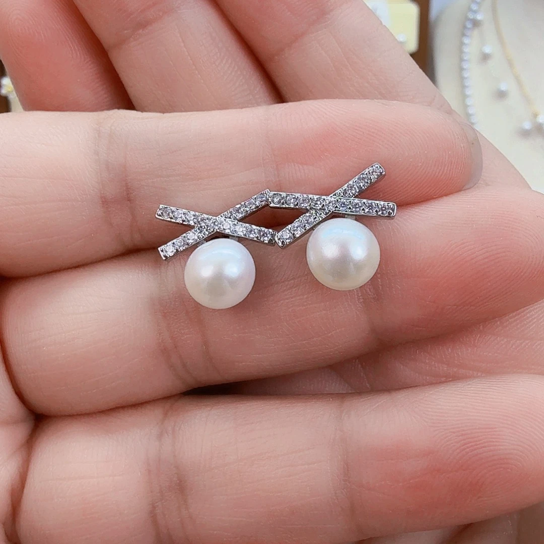 淡水珍珠耳饰未镶嵌