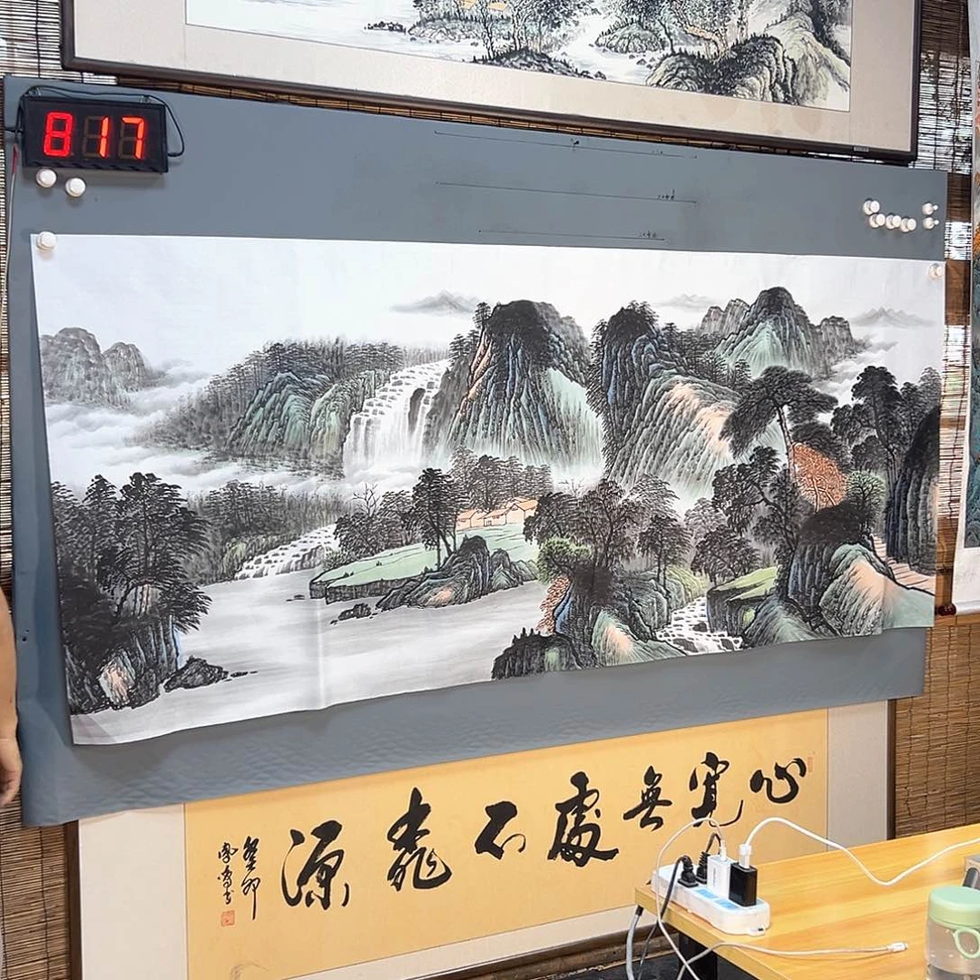 国画818 花鸟和蝴蝶的翅膀在