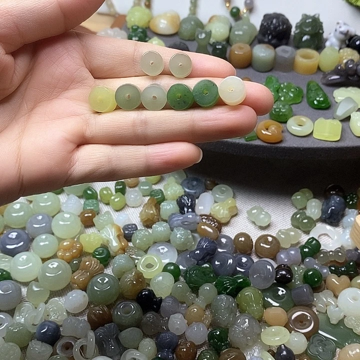 未镶嵌和田玉挂件隔片29.9一个多样性发其一