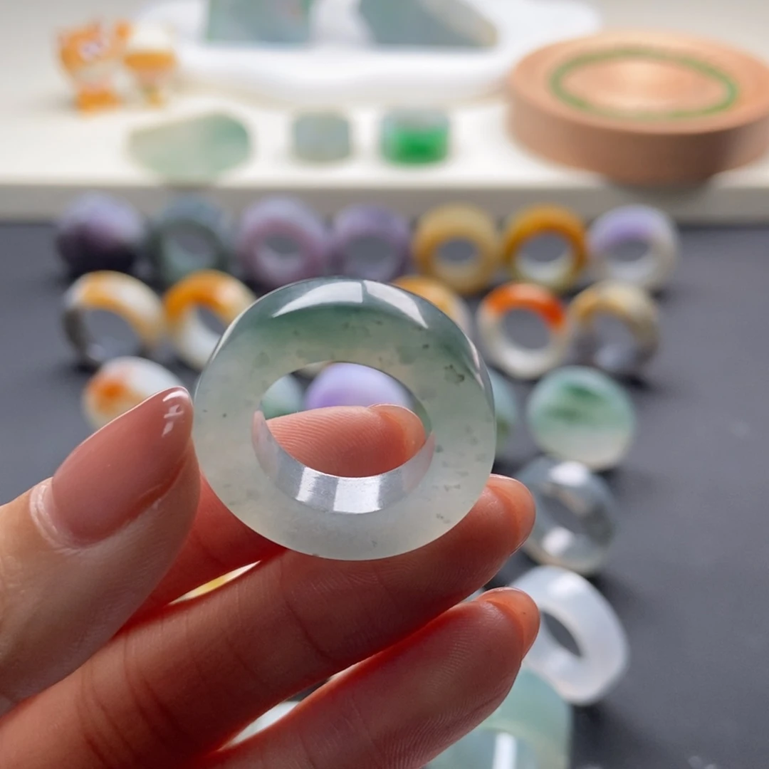 定制翡翠未镶嵌已****扒定制