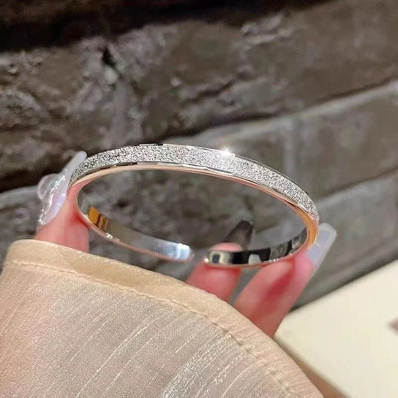 满天星实心开口简约轻奢手环YZ003