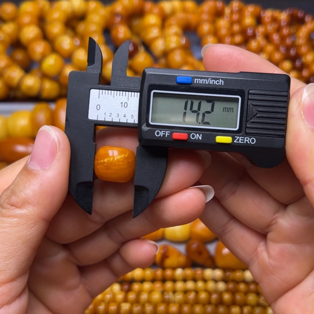 琥珀未镶嵌吊坠(不含链)