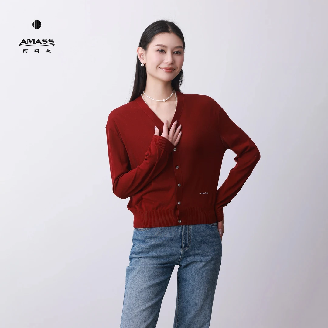 AMASS/阿玛施时尚气质优雅百搭V领红色单排扣针织开衫女548028