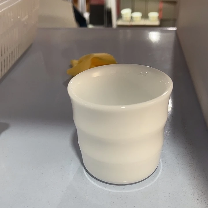 福利待遇多多哦哦哦