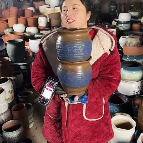 口19高20瑕疵盆子。