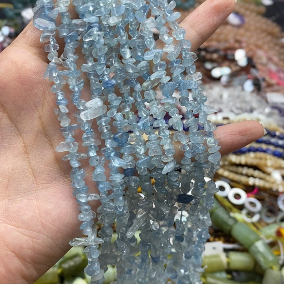 未镶嵌玛瑙/玉髓珠宝半成品一条纯天然海蓝宝碎石4-6mm