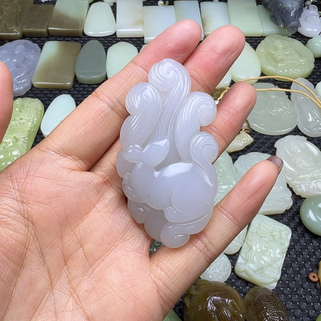 和田玉未镶嵌颈饰卡62.8