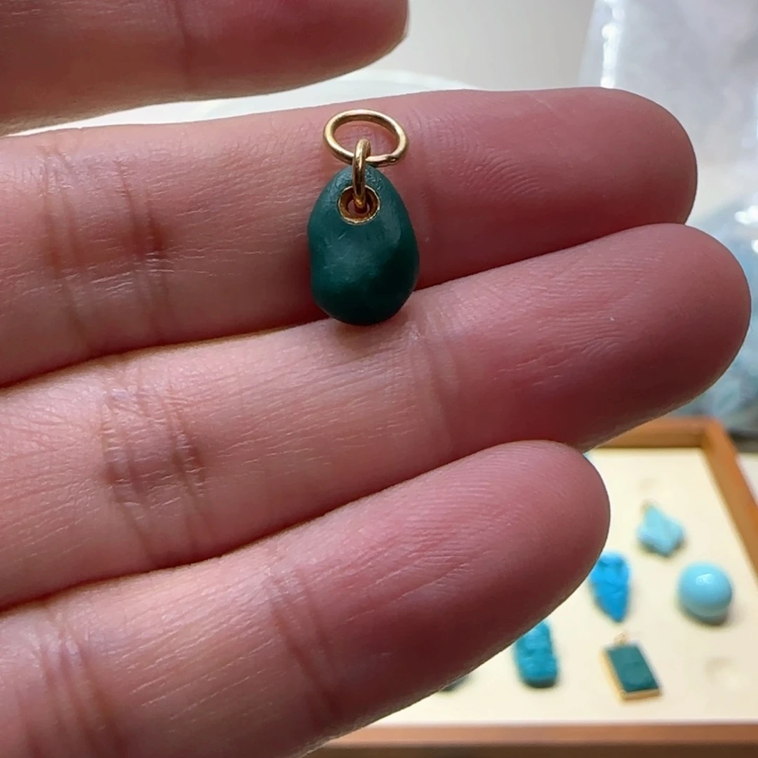 绿松石配饰18K金镶嵌