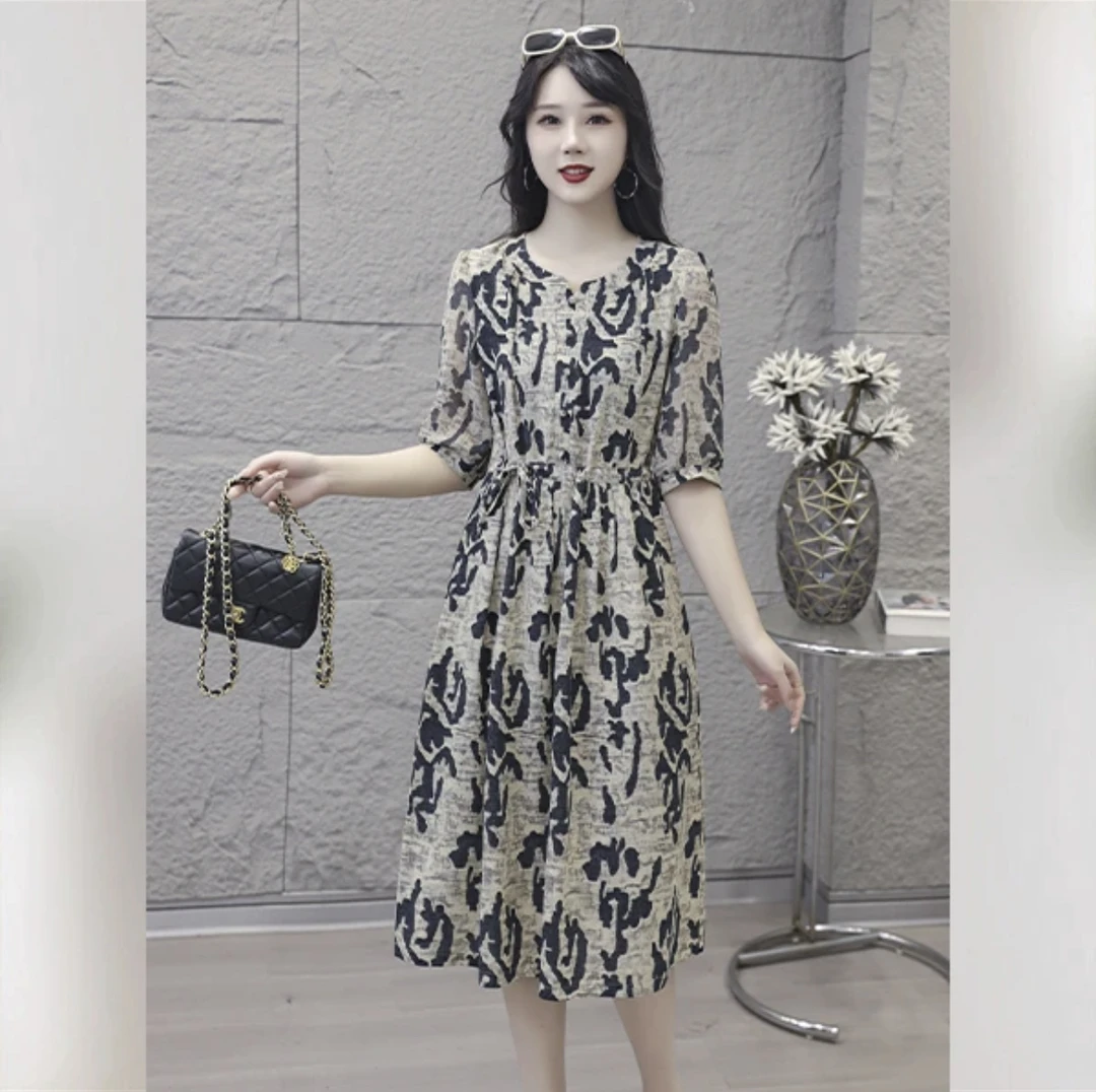 5115【依】夏季百搭时尚简约休闲显瘦遮肉减龄连衣裙