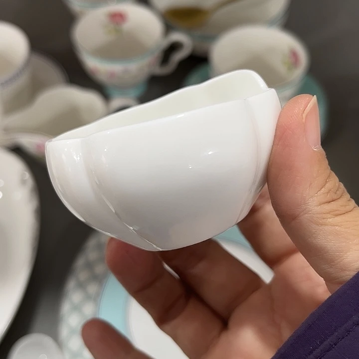 瓷片微瑕骨瓷梅花杯三个