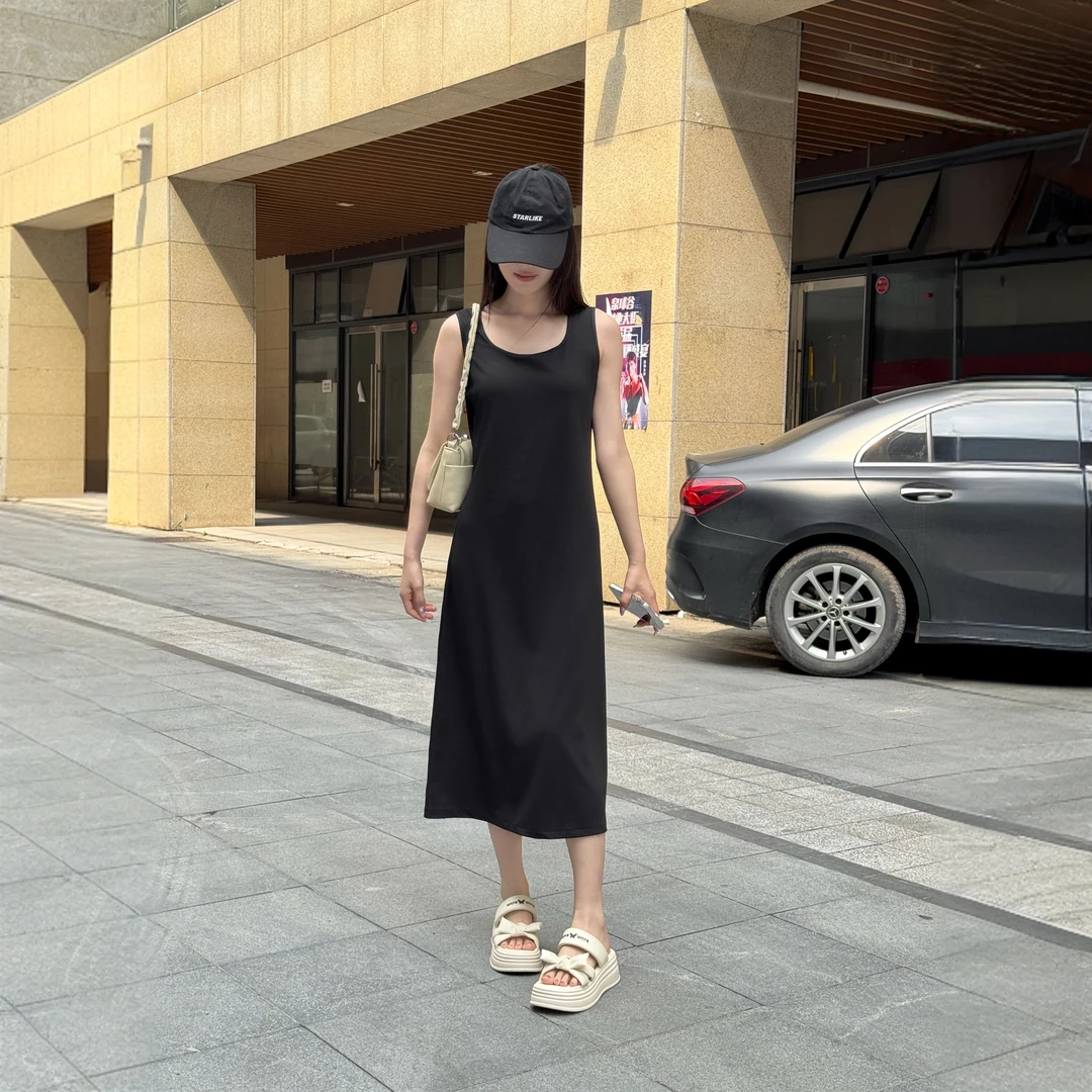 小众高级感女装连衣裙宽松休闲慵懒风显瘦长款气质打底背心裙9916