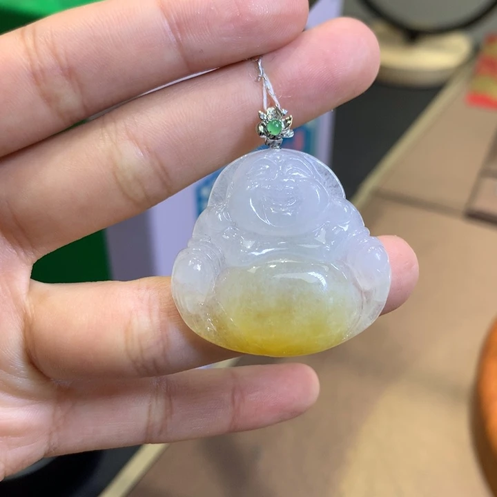 翡翠18K金镶嵌颈饰翡翠