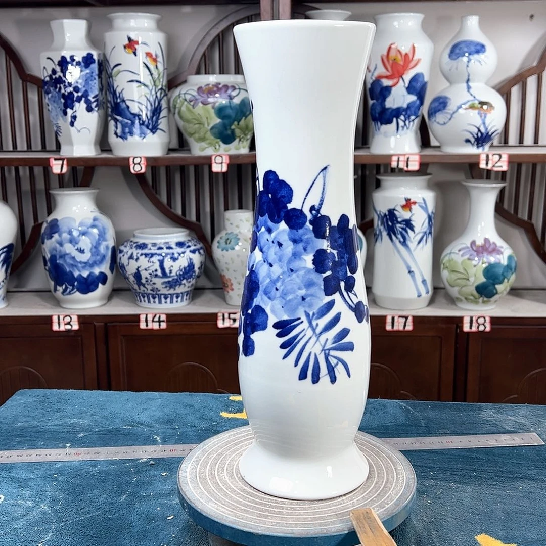 摆件景德镇陶瓷蛮紫藤