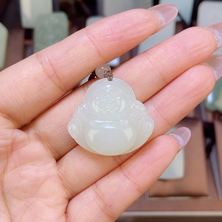 【闪购商品】颈饰未镶嵌和田玉