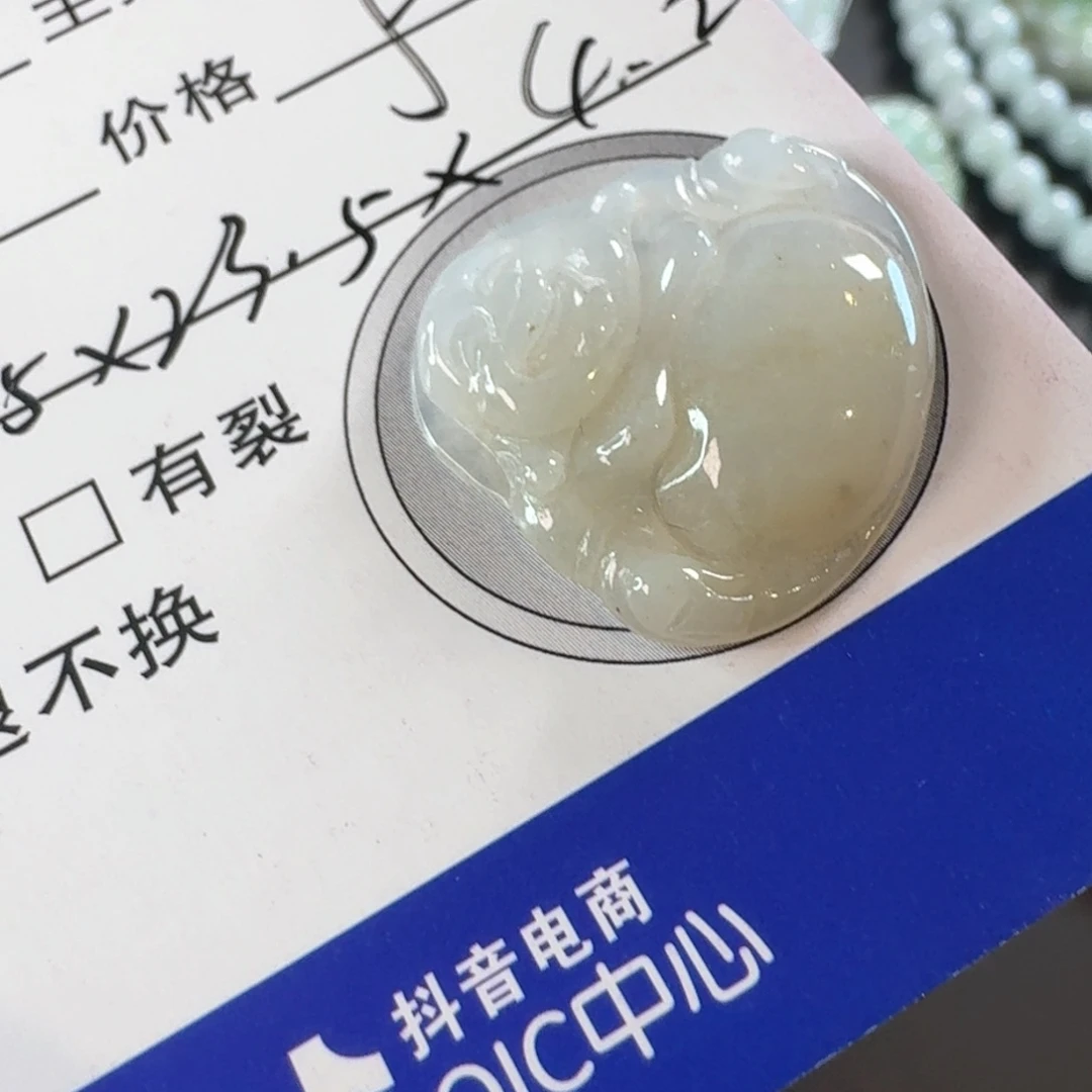 翡翠未镶嵌颈饰颈饰