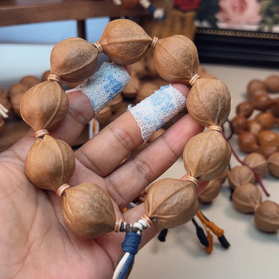 J***、手串橄榄核梅林铁核鲨鱼背素串 22×27