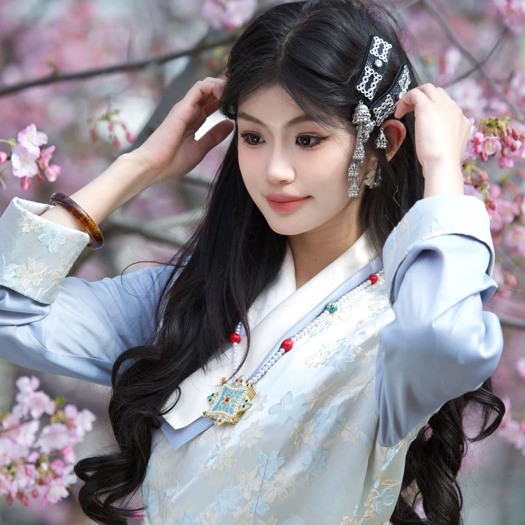 【洛珠玛】春款西藏服上新「在逃公主」新款博拉