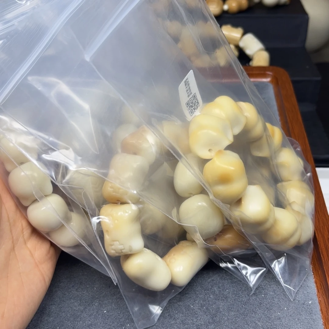 手串菩提根/象牙果8.26.42专拍