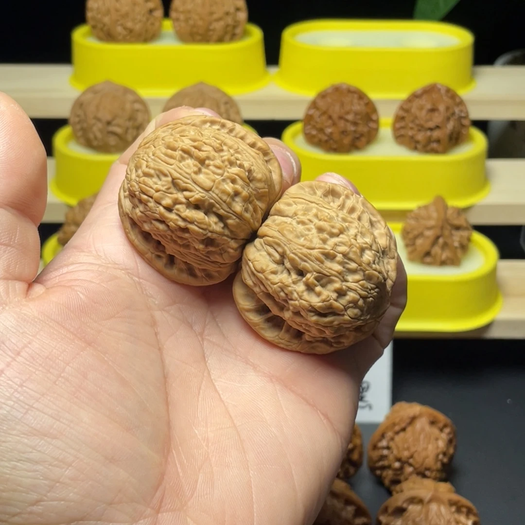 把件文玩核桃45泥鳅背全品