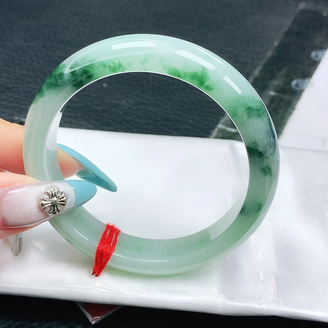 翡翠手镯未镶嵌翡翠54.0飘深花正圈