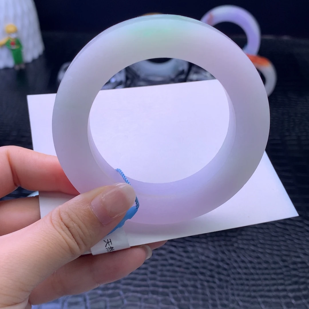 定制翡翠未镶嵌手镯