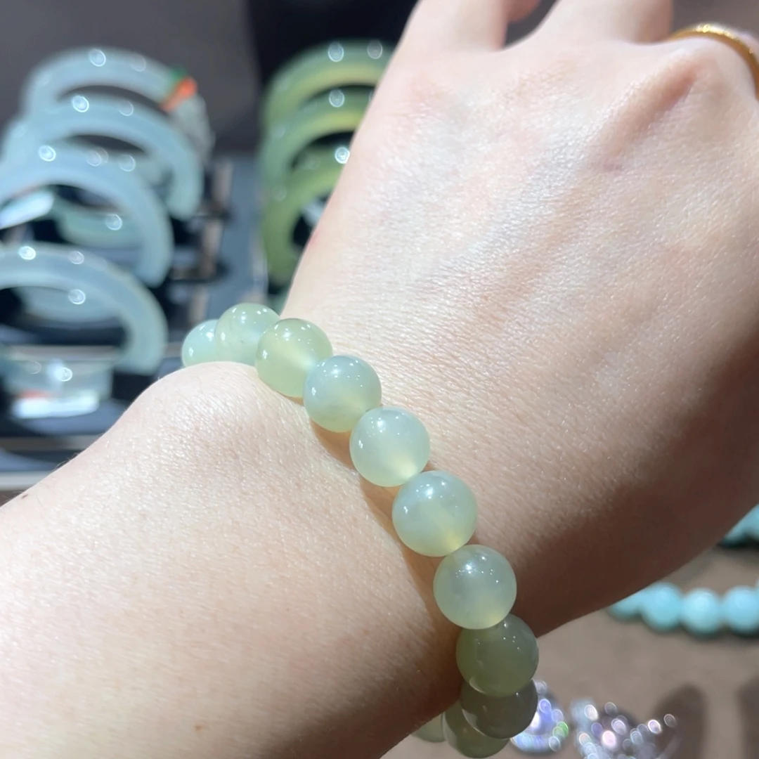 岫玉手镯未镶嵌手镯