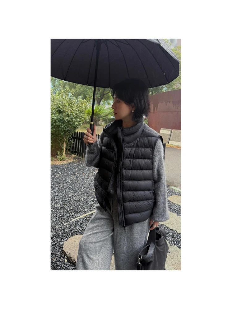 2025冬季新款轻薄短款立领秋羽绒马甲女保暖排骨泡芙外穿宽松背心