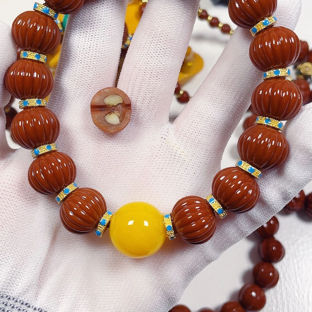 猴头核桃吊坠猴头