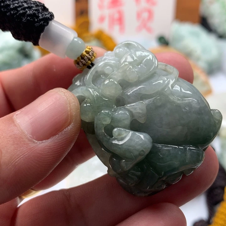 颈饰未镶嵌翡翠保真天然a过翡翠