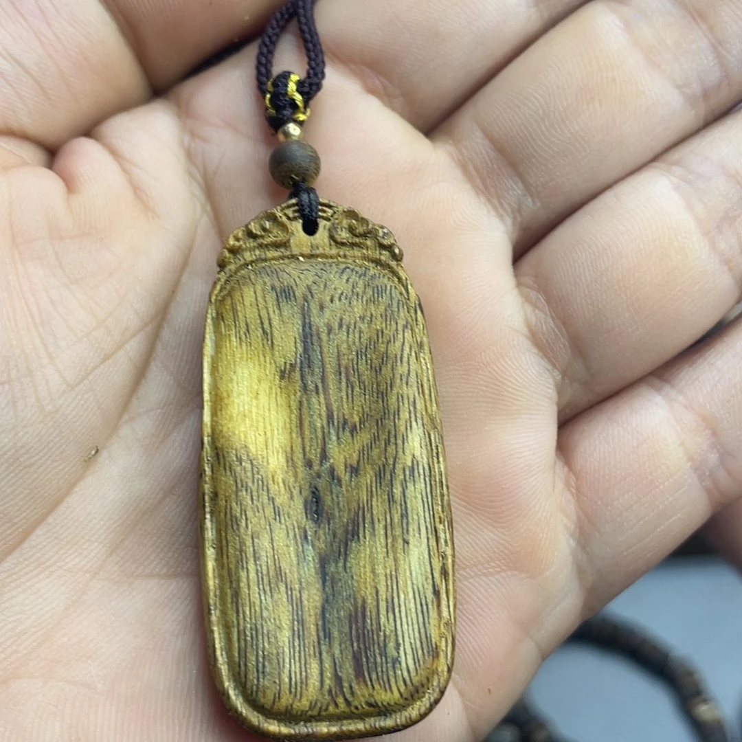 沉香碎屑沉香奇楠沉香牌子如意牌