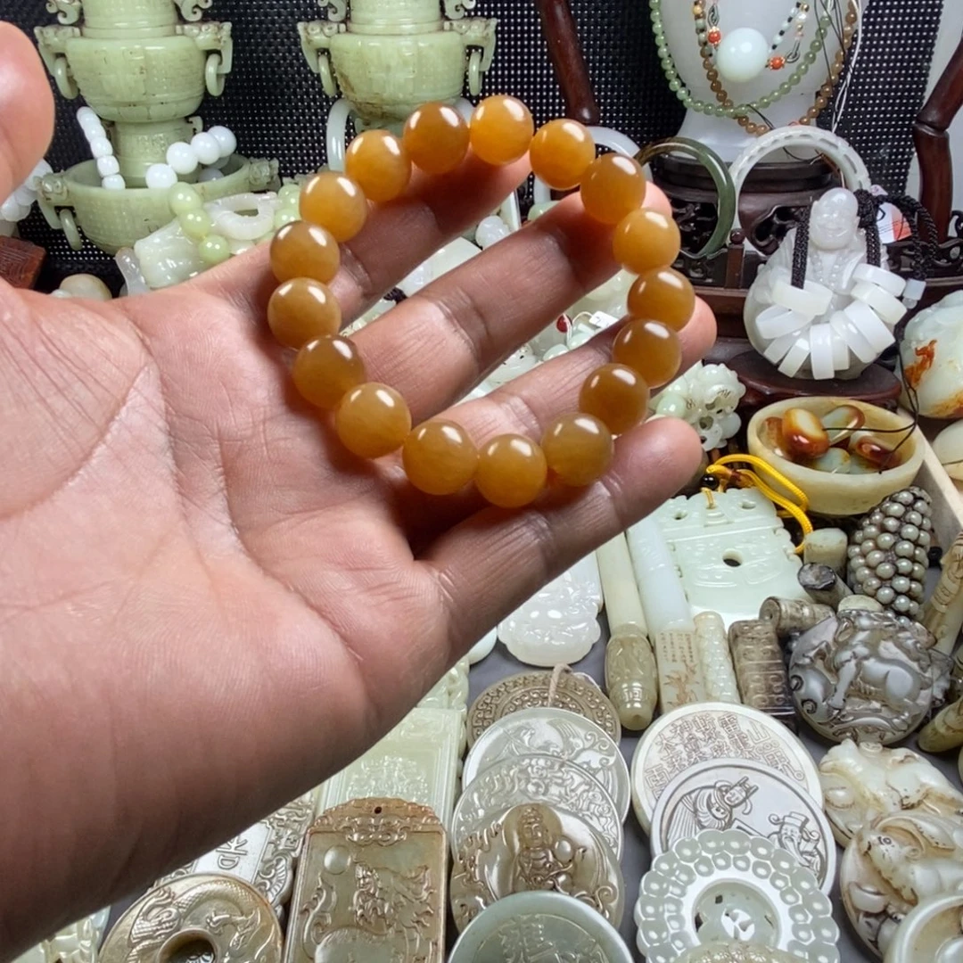 和田玉（糖玉）未镶嵌颈饰