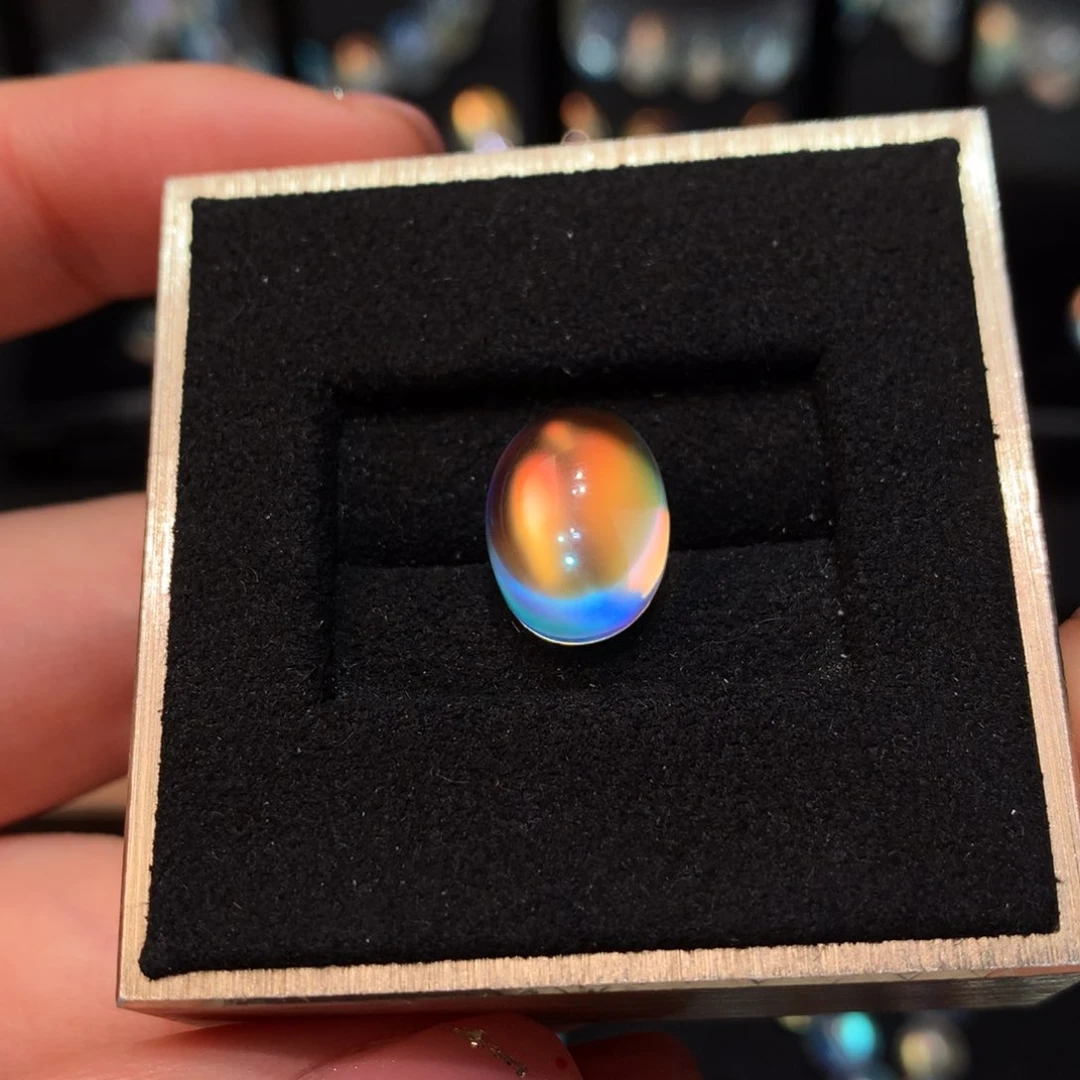 未镶嵌裸石月光石咖****o