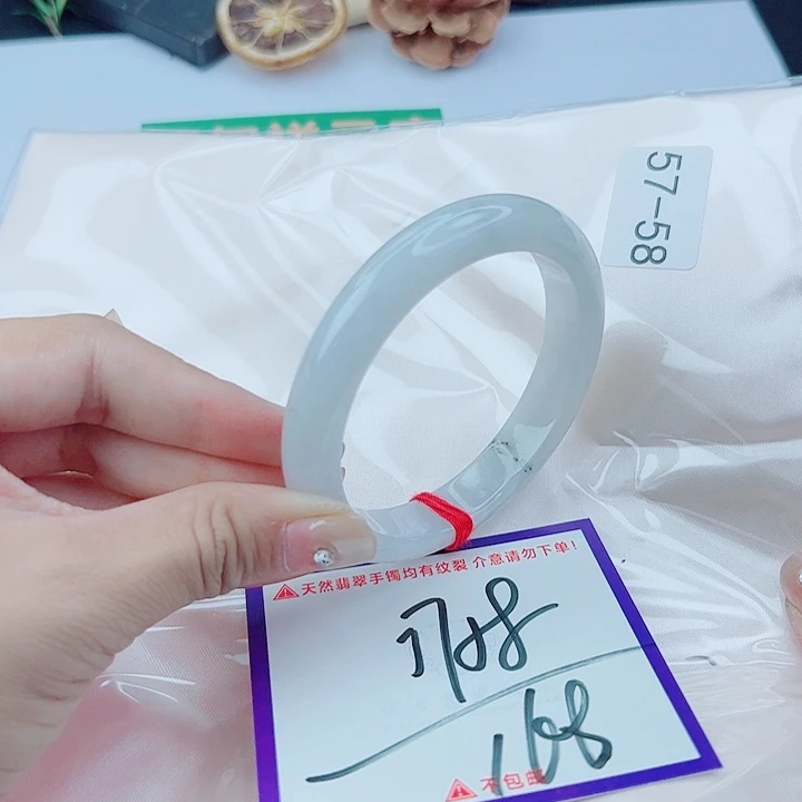 翡翠未镶嵌手镯翡翠