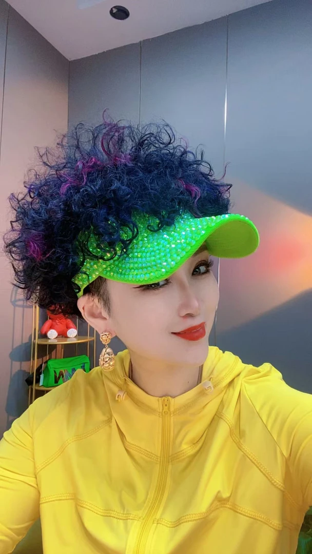 0066夏季上新彩色亮钻空顶帽