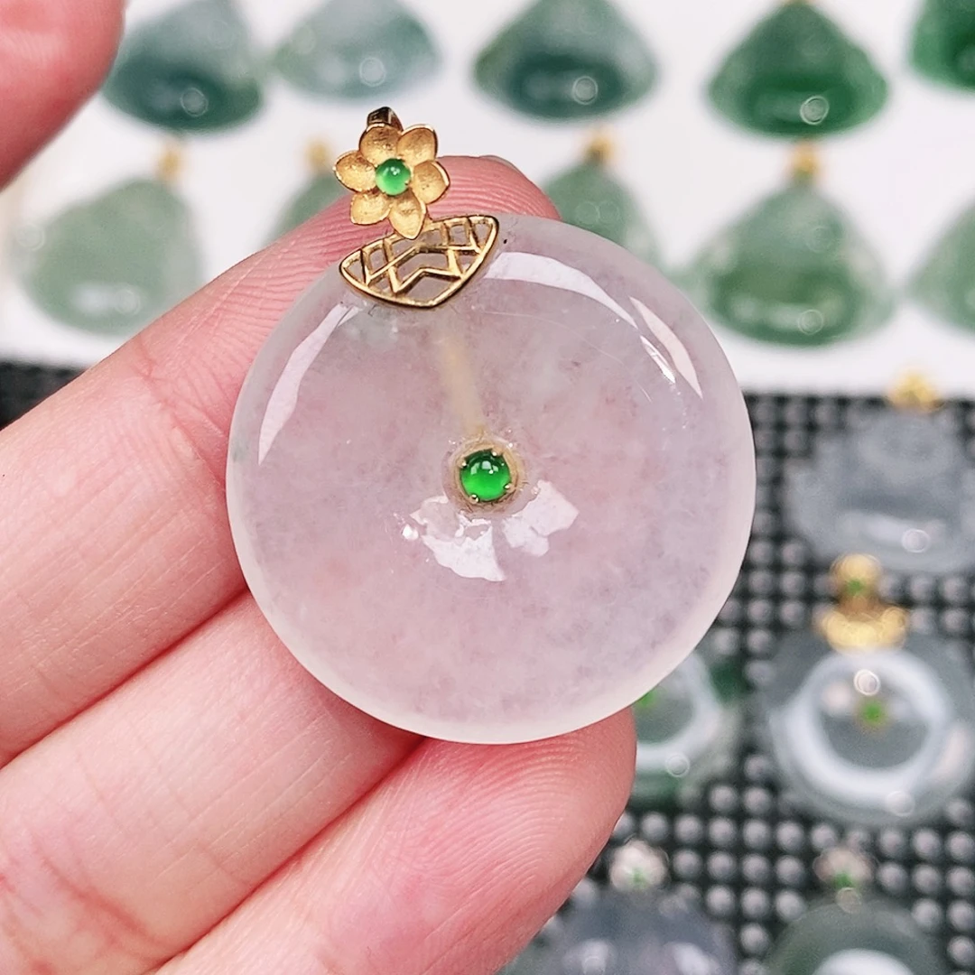 翡翠18K金镶嵌颈饰