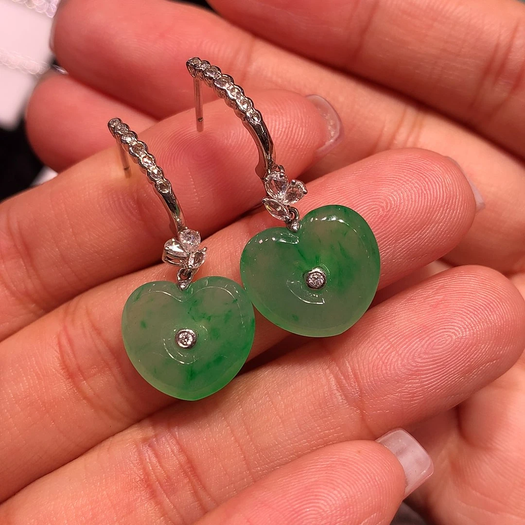 翡翠18K金镶嵌耳饰